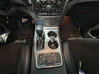 SUV Jeep Grand Cherokee 14 av 17