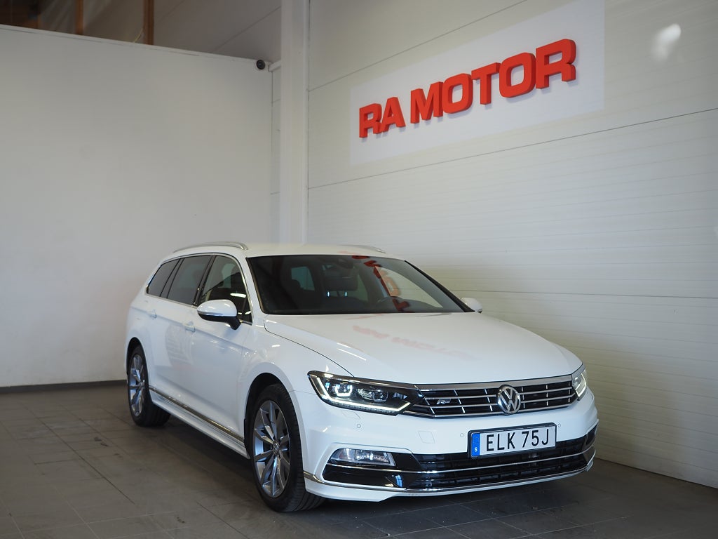 Volkswagen Passat SC 2.0 TDI 4Motion R-Line Cockpit Läder D-Värm Drag Nav