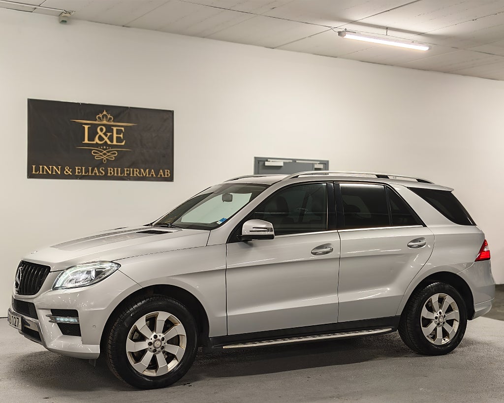 Mercedes-Benz ML 350 BlueTEC 4MATIC 7G-Tronic Plus AMG Line 1ÅRSGARANTI