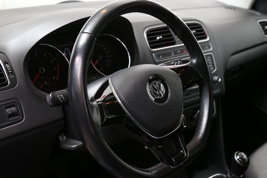 Volkswagen Polo 1,2 TSI 90hk Base 5D Bluetooth 2017