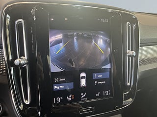 Volvo XC40 T4 AWD R-Design S&V-hjul/Drag/Kamera/Navi/Pvärm/ – bild 11