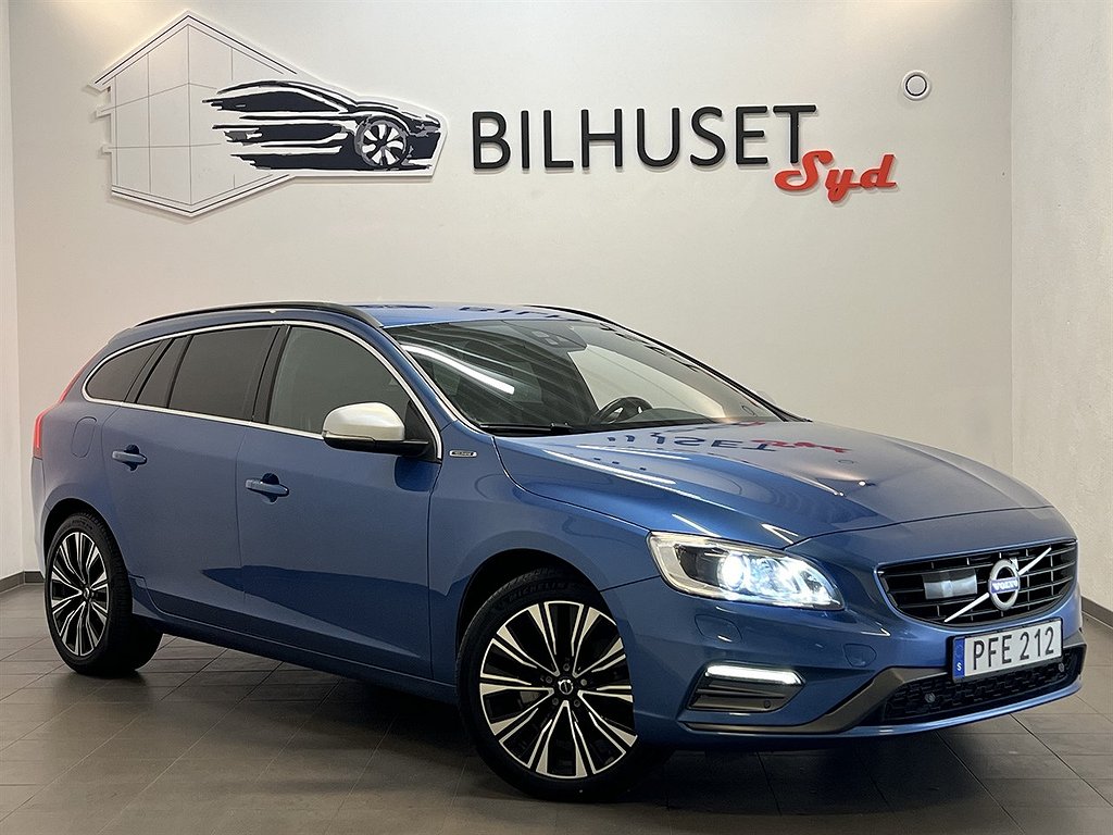 Volvo V60 D5 Plug-in Hybrid AWD 231hk R-Design Harman/Navi/Bkamera/Läder/N