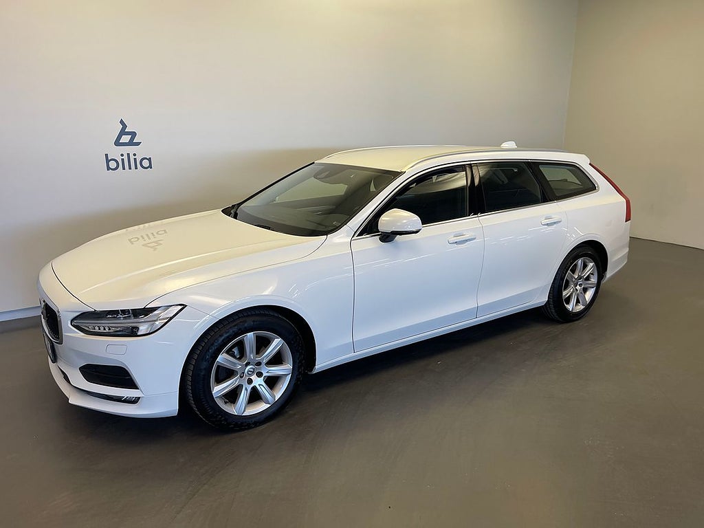 Volvo V90 D3 Business Advanced / Dragkrok / Navigation /