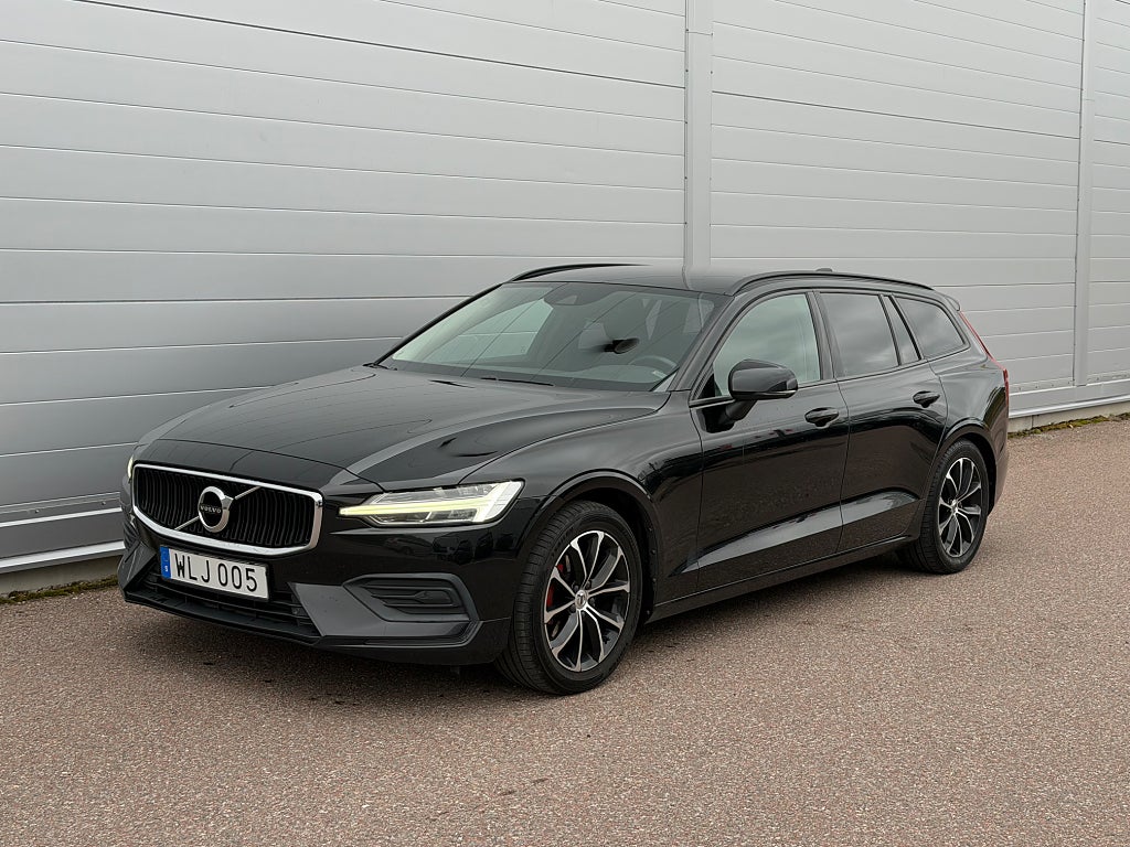 Volvo V60 D3 Momentum | Drag | VOC | Apple Carplay