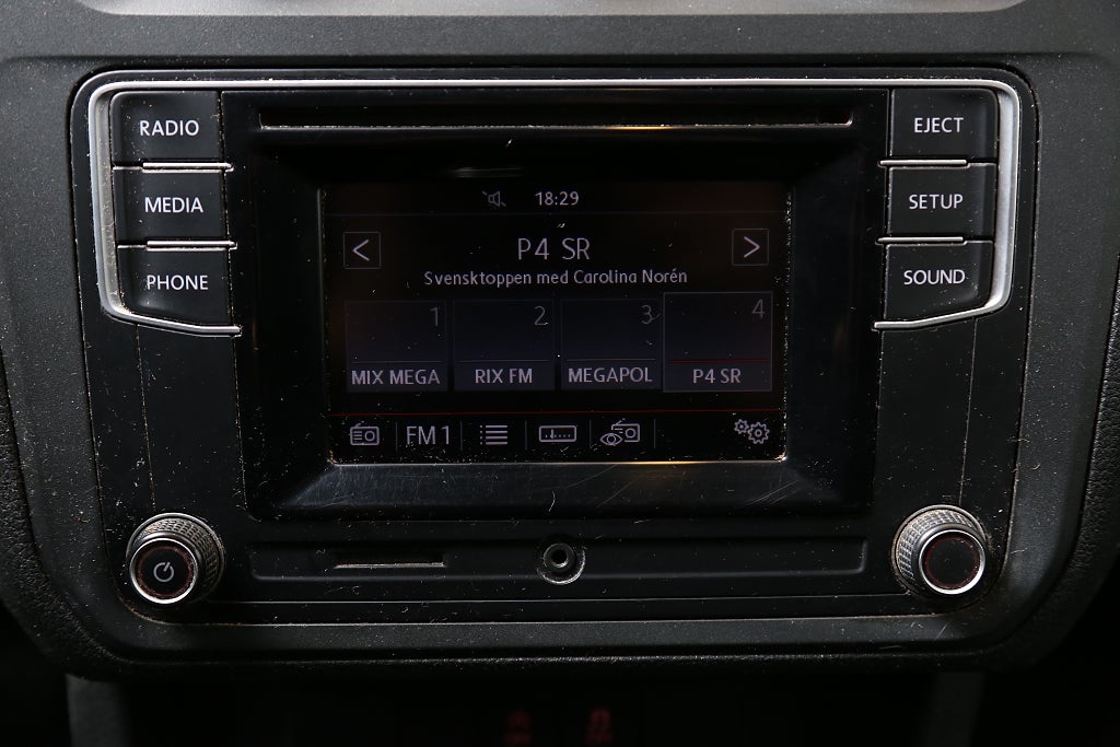 Volkswagen Caddy Maxi Van 2,0 TDI 4Motion 122hk Skåp Värmare Drag Ny Kamrem 2017