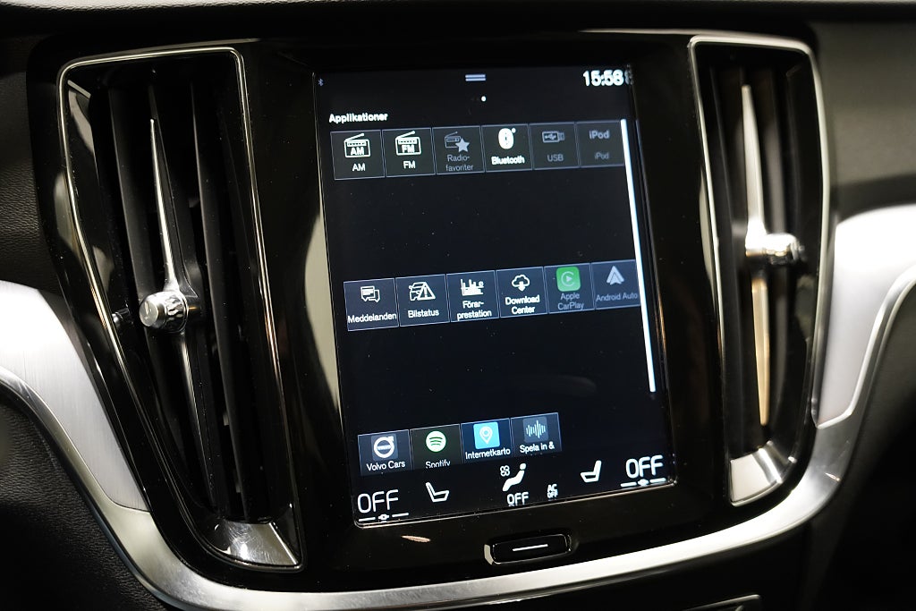 Volvo V60 Cross Country D4 AWD 190hk Momentum D-värm Drag VOC P-sens MOMS