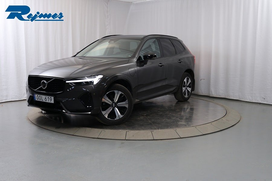 Volvo XC60 Recharge T6 II Plus Dark Edition.
