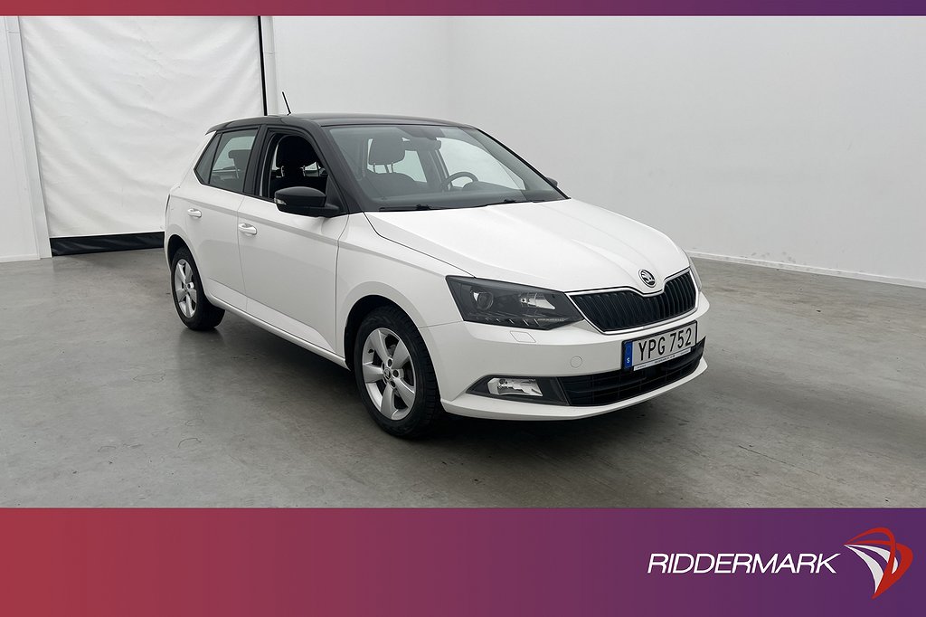 Skoda Fabia 1.0 TSI 95hk Style Sensorer CarPlay Låg-Skatt