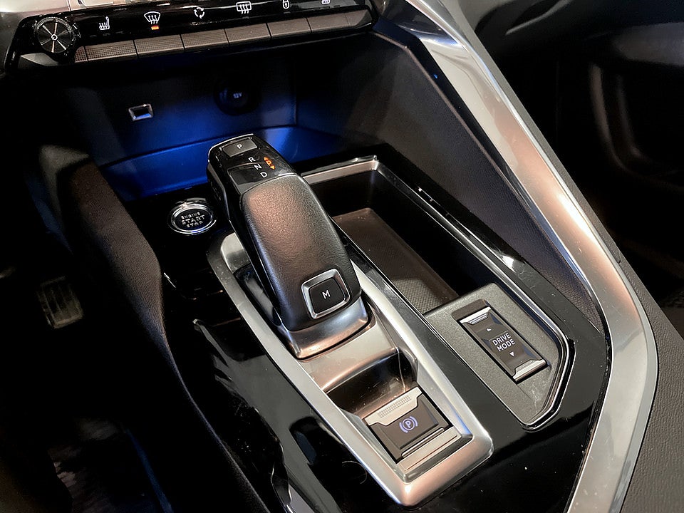 Bild på Peugeot 3008 Active 1.2 PT 130hk Aut KAMPANJRÄNTA 3,99%