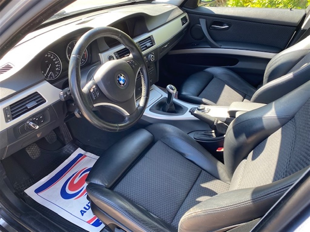 BMW 320 d , 177hk 0kr 2009, bild 4/35