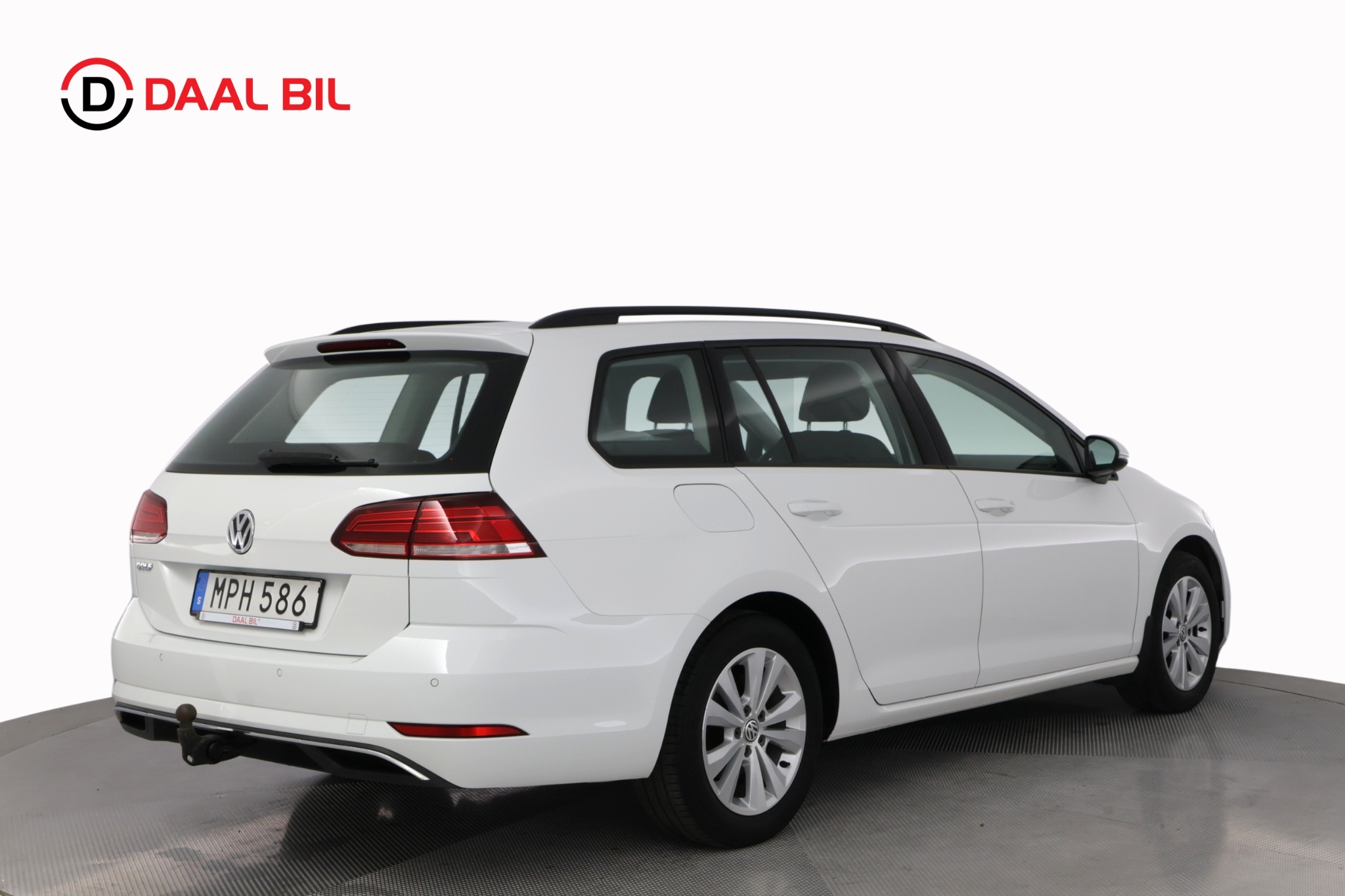 Volkswagen Golf 2018, kuva 6/10
