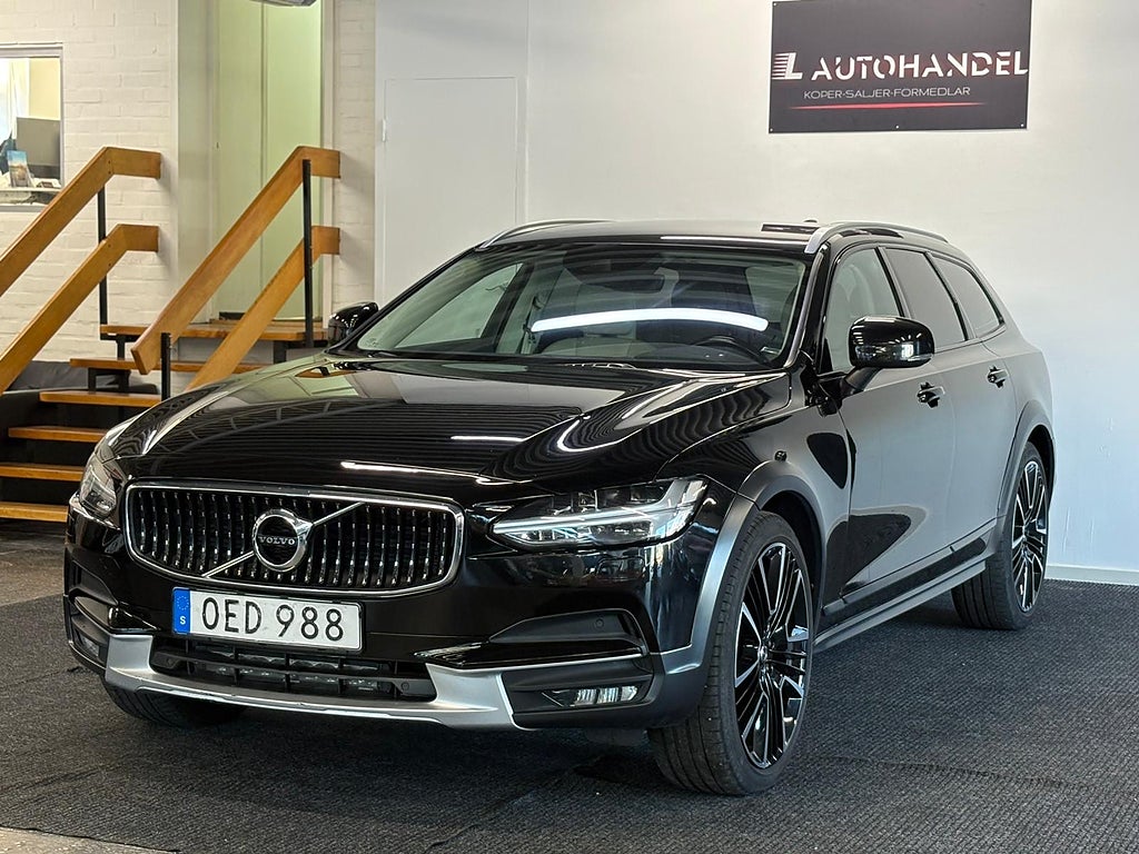 Volvo V90 Cross Country D5 AWD Geartronic Momentum 235Hk
