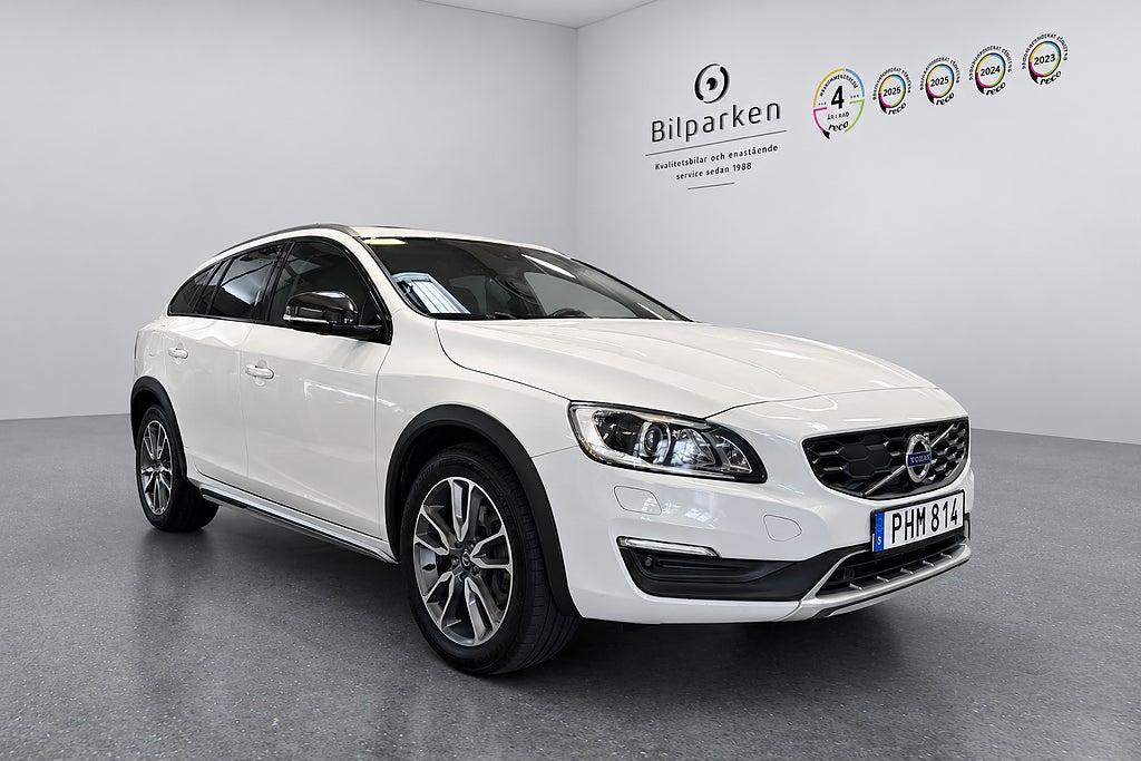 Volvo V60 Cross Country D4 AWD Business | Summum | Navigation | Värmare | 190hk