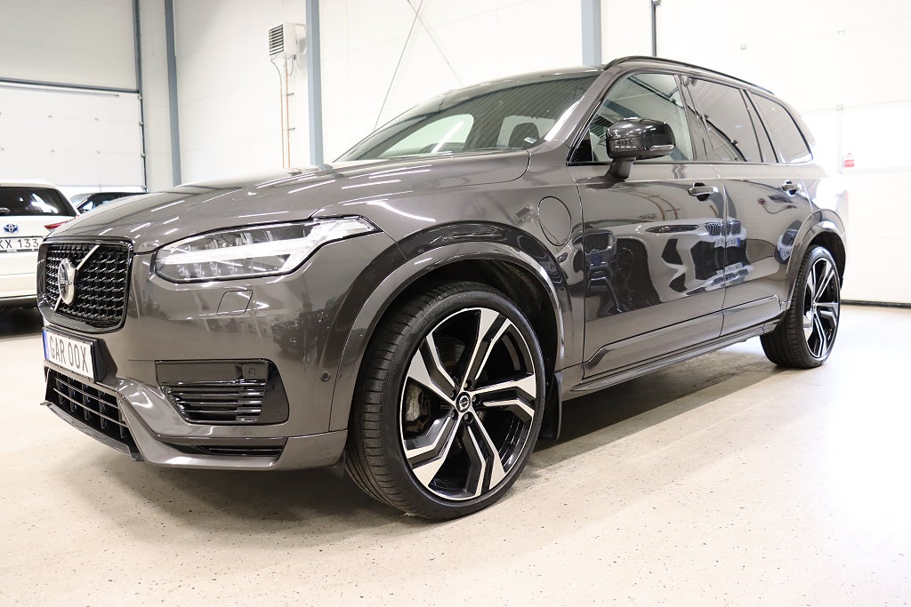Volvo XC90 Recharge T8 AWD Ultimate Dark B/W Luftfj 7-Sits 456hk 