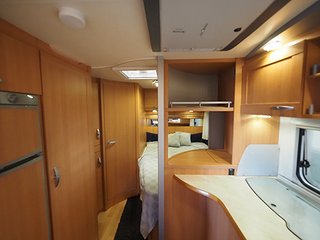 Husvagn, 1-axl Knaus 560 Royale 13 av 21