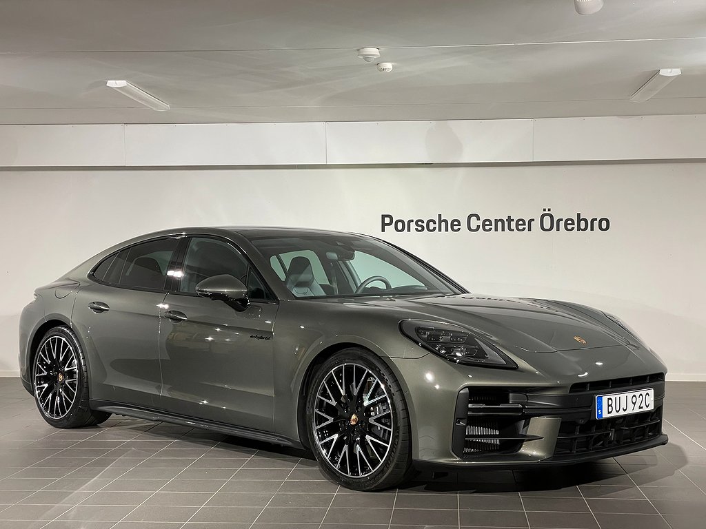 Porsche Panamera 4 E-Hybrid 