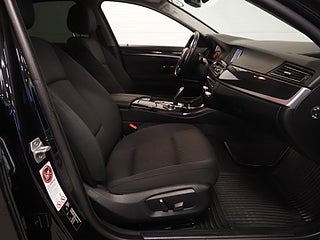 Sedan BMW 520d 16 av 22