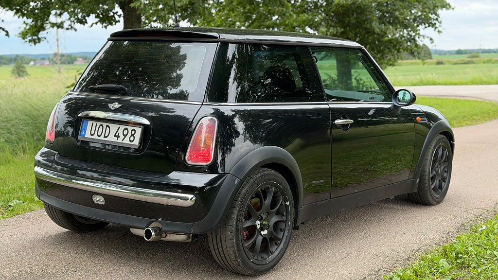 MINI Cooper Manual, 116hp, 2004