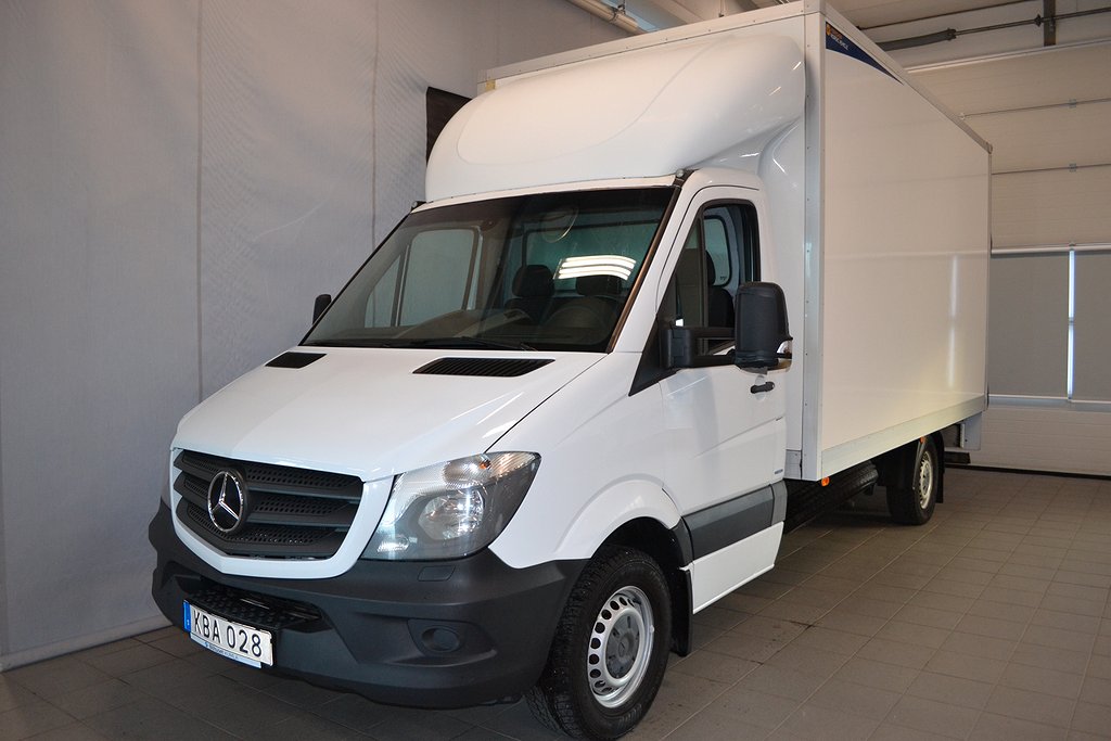 Mercedes-Benz Sprinter 316 Chassi 163hk Aut Volymskåp