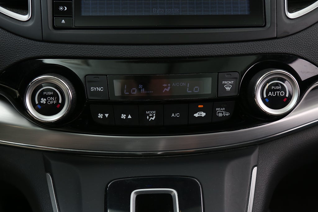 Honda CR-V 2,0 i-VTEC 155hk Executive Aut Skinn Panorama Drag 2015