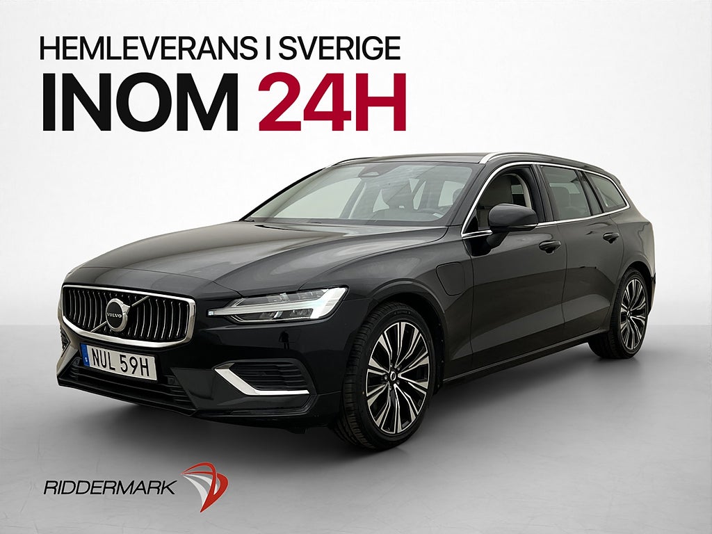 Volvo V60 T6 AWD Cockpit CarPlay Värm Drag Kamera Navi MOMS