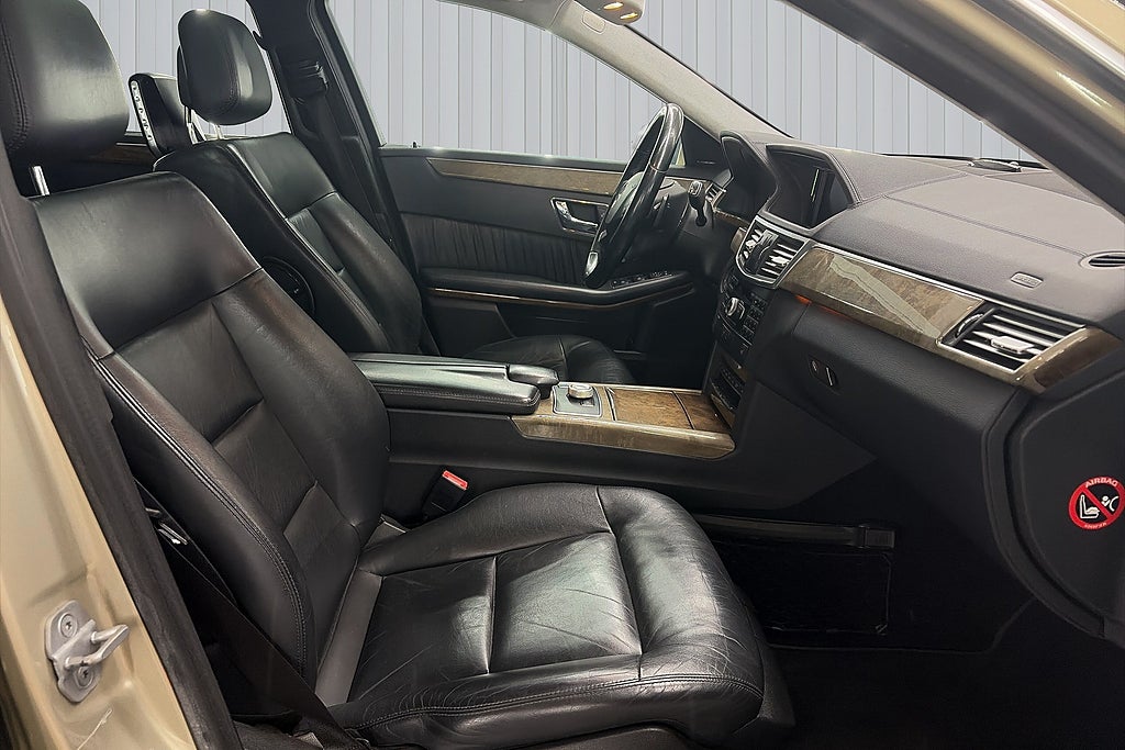 Mercedes-Benz E 2011