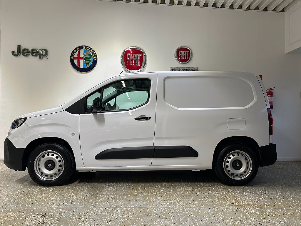 Fiat Doblo 2025 - miniatyr 3