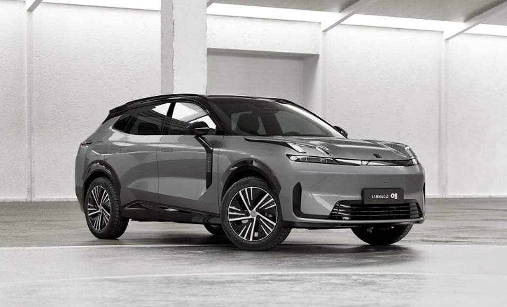 Lynk & Co 08 Plug-In Hybid | 200km elräckvidd | Företagsleasing