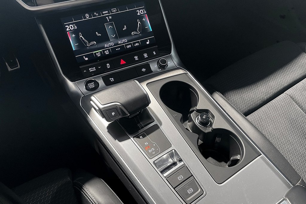 Audi A6 40 TDI Quattro | S-LINE | B&O Ljud | Matrix | 20" 2023