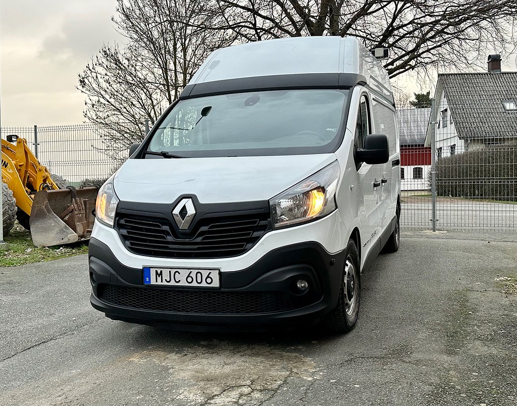 Renault trafic Skåpbil 2.7t 1.6 dCi L2 högskåp, Dragkrok