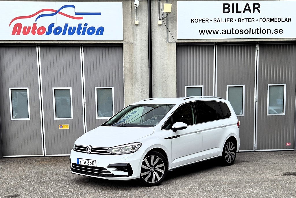 Volkswagen Touran 1.4 TSI R-Line DSG|Ny kamrem|7-sits|Drag|