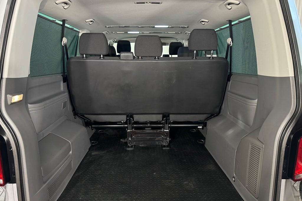 Volkswagen Caravelle 2.0 TDI SCR DSG sekvensiell, 7-trinn, 150ps, 2023