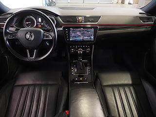 Kombi Skoda Superb 14 av 24