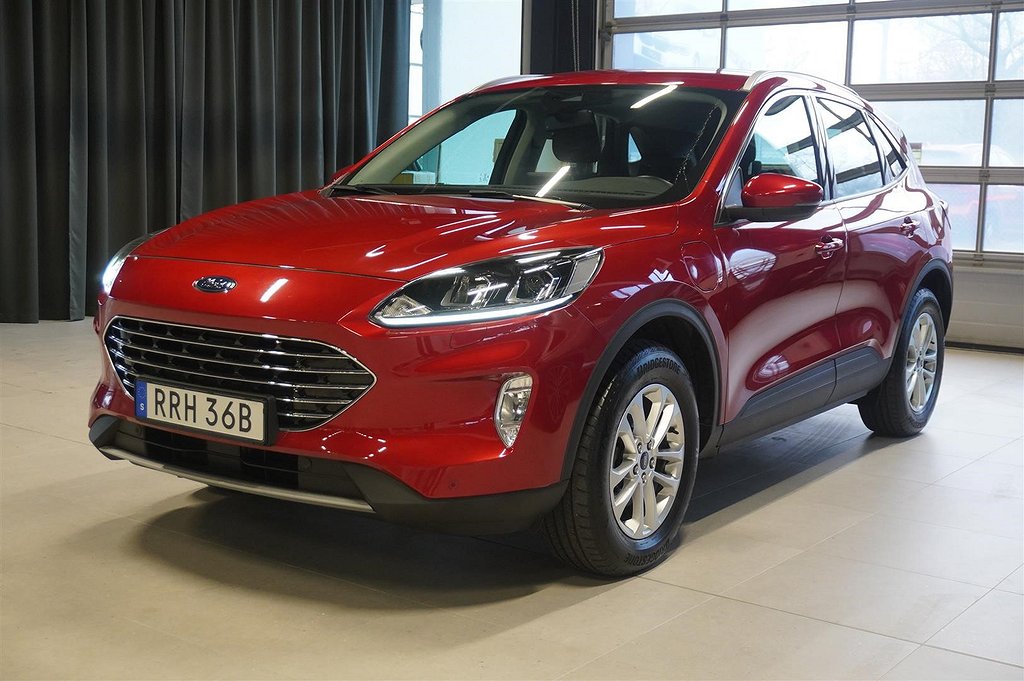 Ford Kuga PHEV 225hk CVT Titanium Vinterpaket