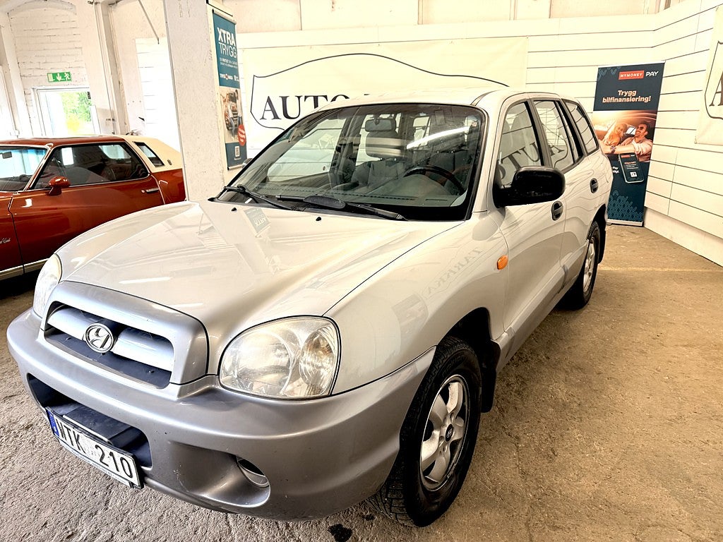 Hyundai Santa Fe 2.4 4WD, Drag, Motorvärmare, Farthållare