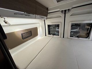 Husbil-halvintegrerad Pilote V600G 190HK 10 av 19