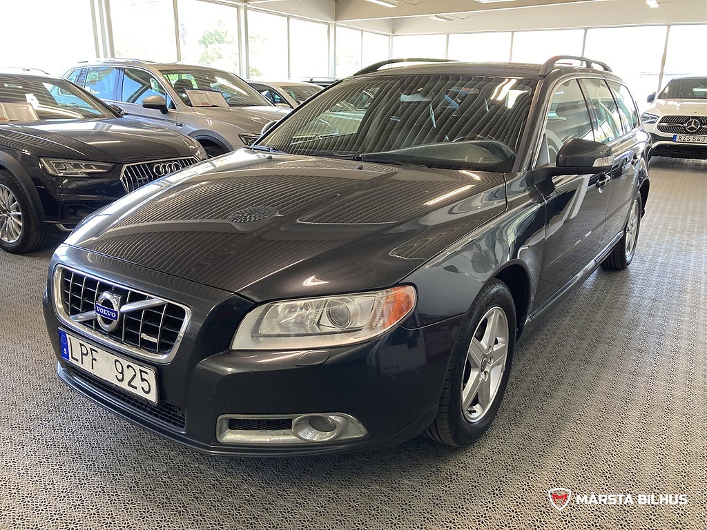 Volvo V70 D3 1(63hk) Momentum Ny servad