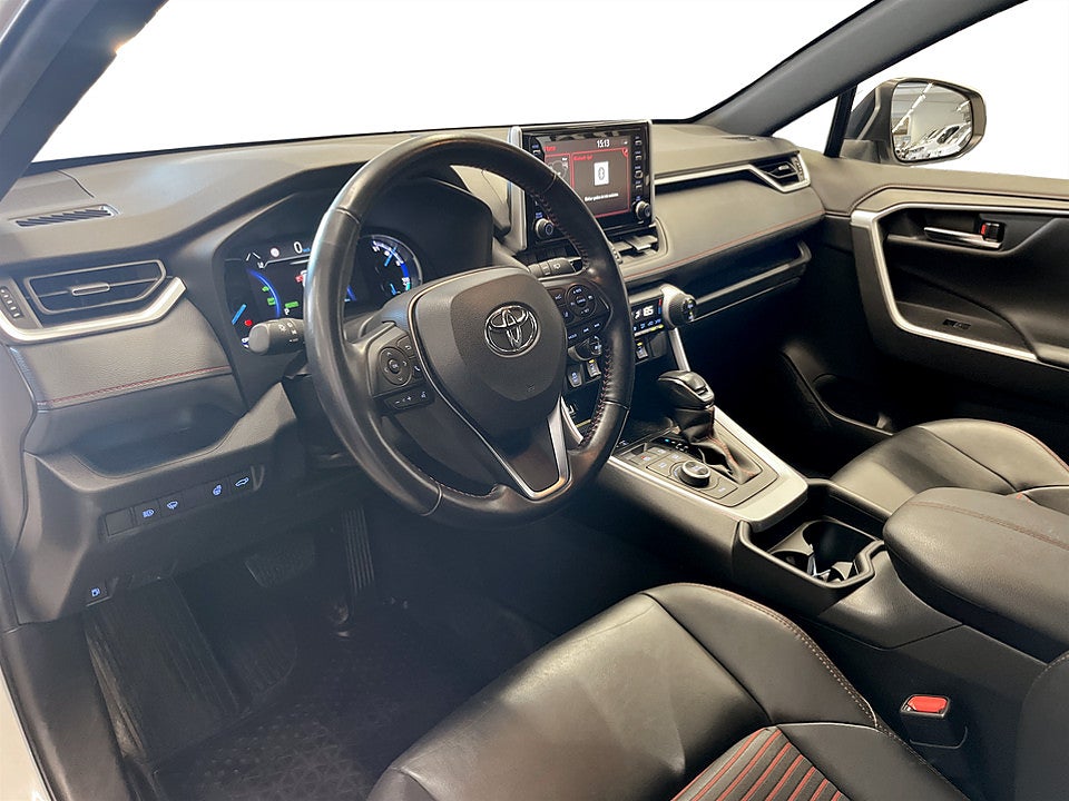 Bild på Toyota RAV4 Launch Edition PHEV 306hk Aut B-KAMERA DRAG