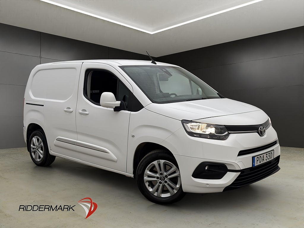 Toyota proace-city 1.5D Värmare Drag B-Kamera CARPLAY Moms