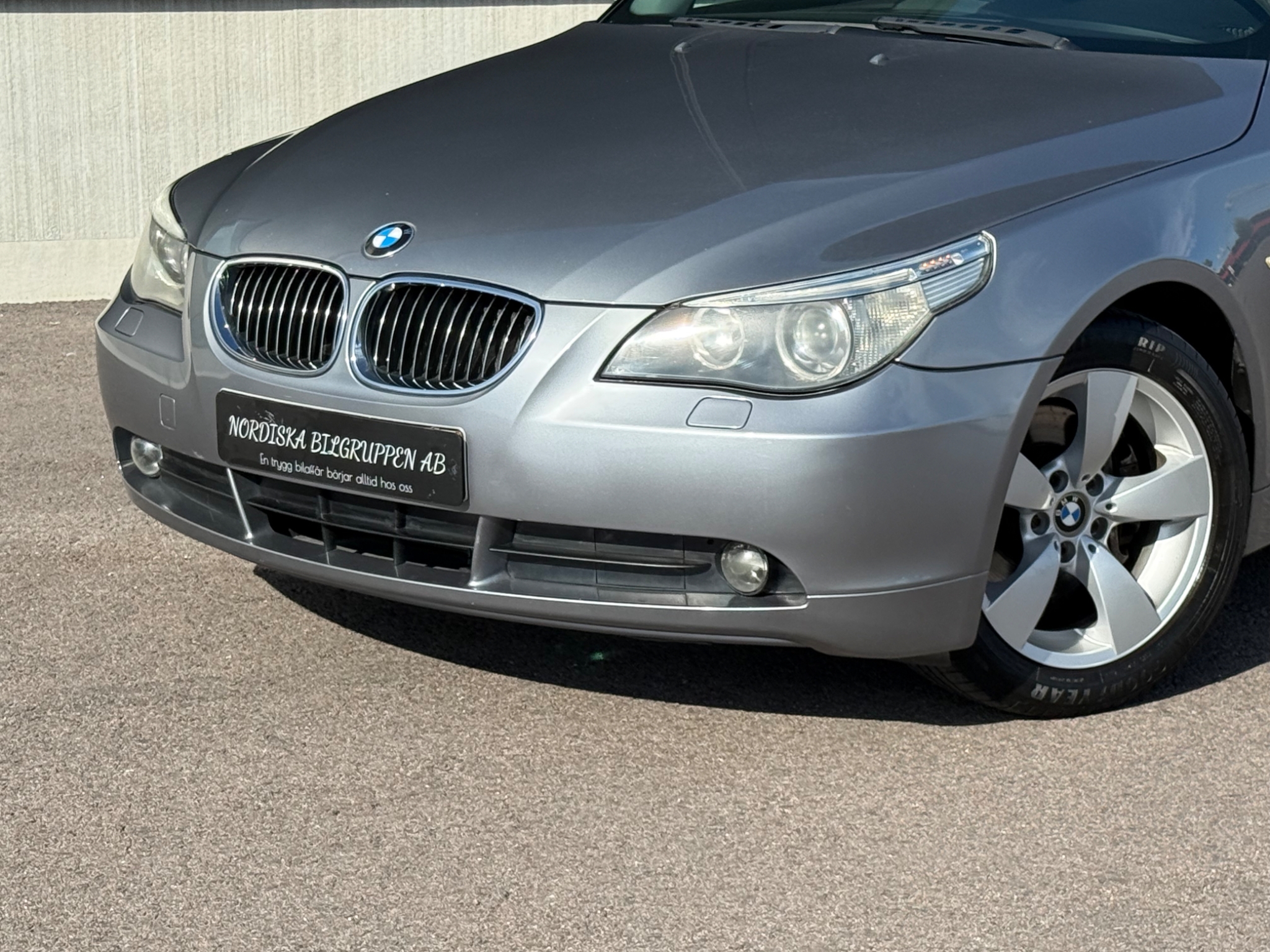 BMW 520 i Sedan Euro 4 2004, bild 3/52