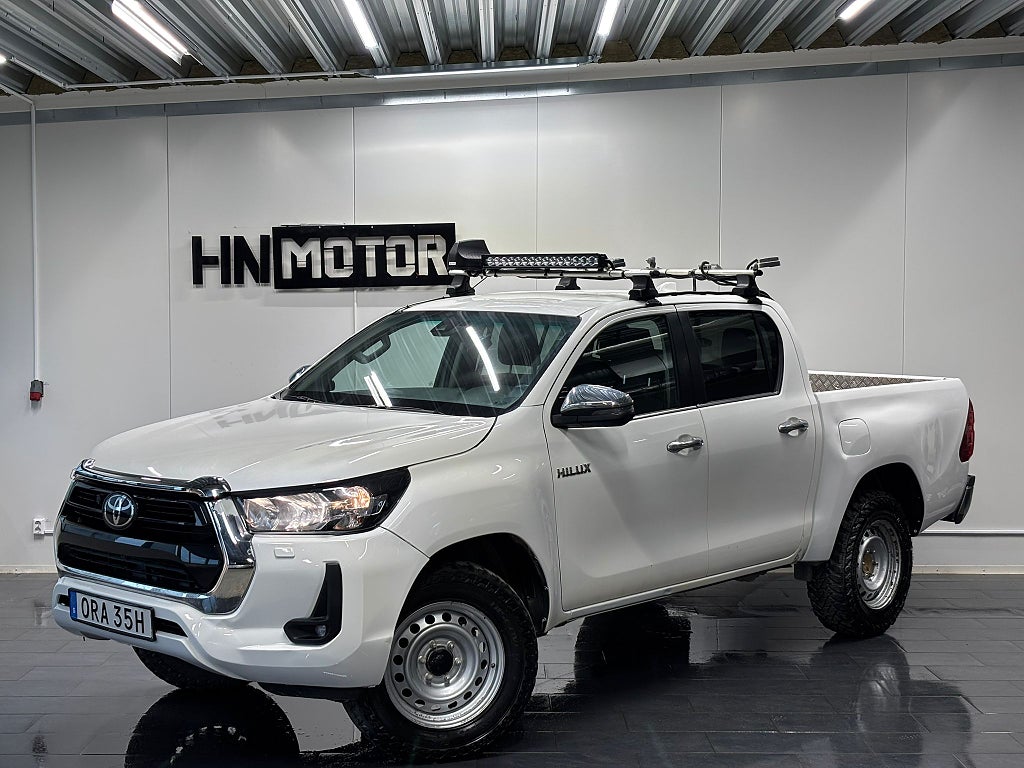 Toyota Hilux Dubbelhytt 2.4 AWD Hero |MOMS|1Ägare|Värmare|BKam|MoK|