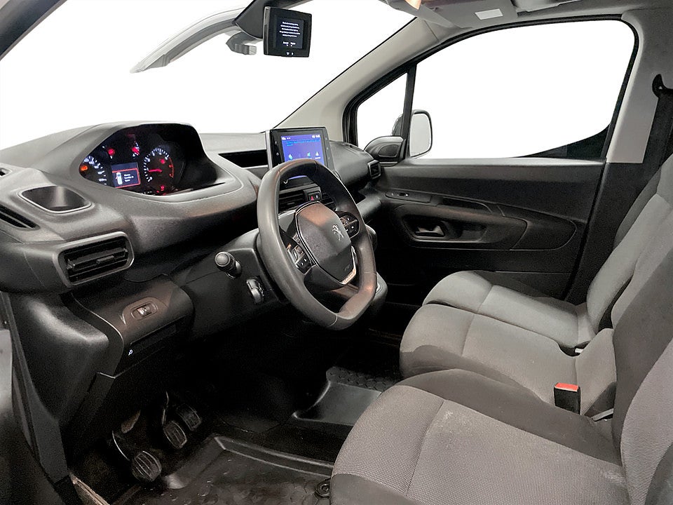 Bild på Peugeot Partner PRO+ 1.5 BHDi 100hk L1 DRAG VÄRMARE B-KAMERA