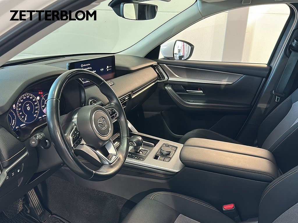 SUV Mazda CX-60 8 av 19