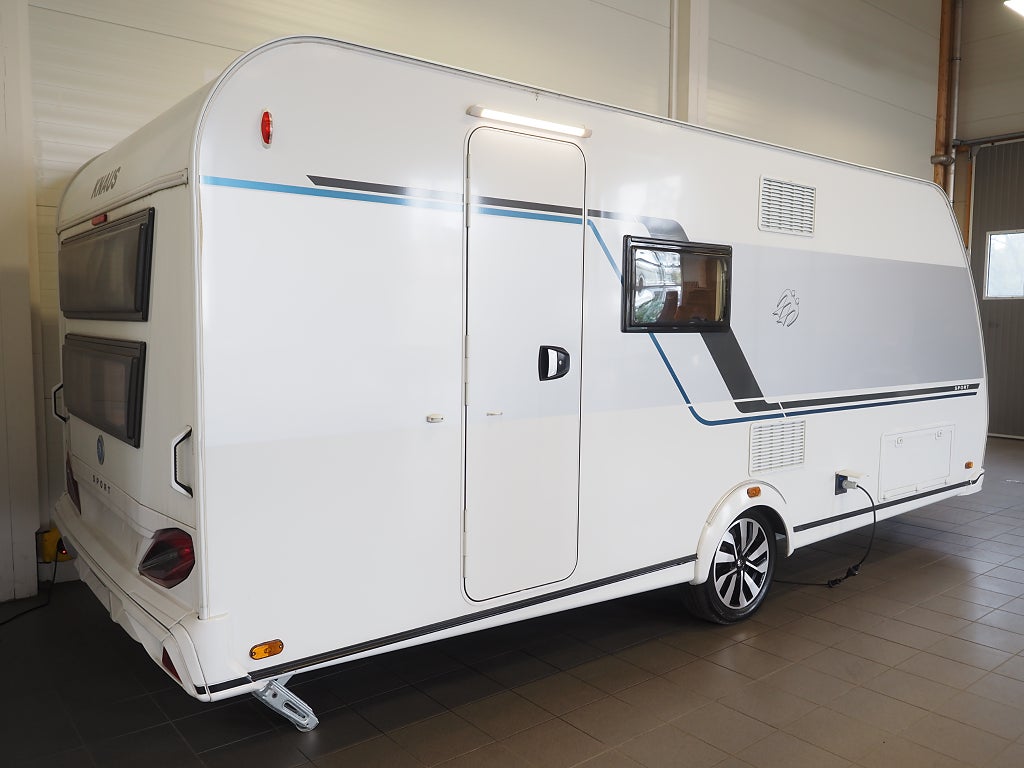 Knaus Sport 500 QDK Design Paket I Golvvärme