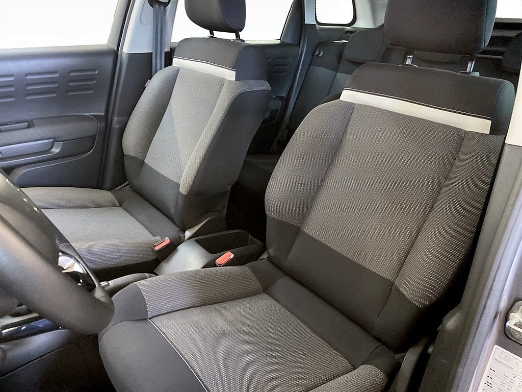 Bild på Citroën C3 Aircross Shine 1.2 PT 130hk Aut - CARPLAY,FARTHÅLLARE