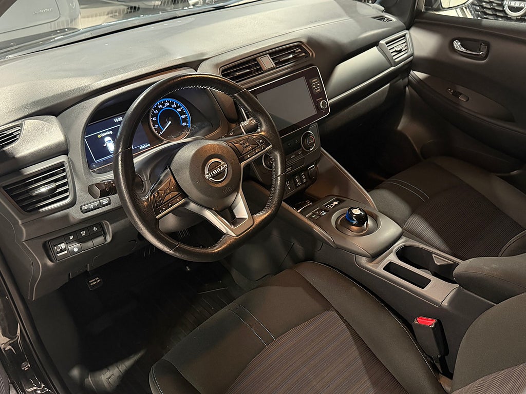 Nissan Leaf ACENTA | NYSERVAD | 40kwh | Adaptiv farthållare 2022