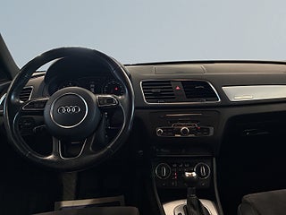 Audi Q3 2.0 TDI quattro S Tronic S&V-hjul Psens Dragkrok Navi – bild 8
