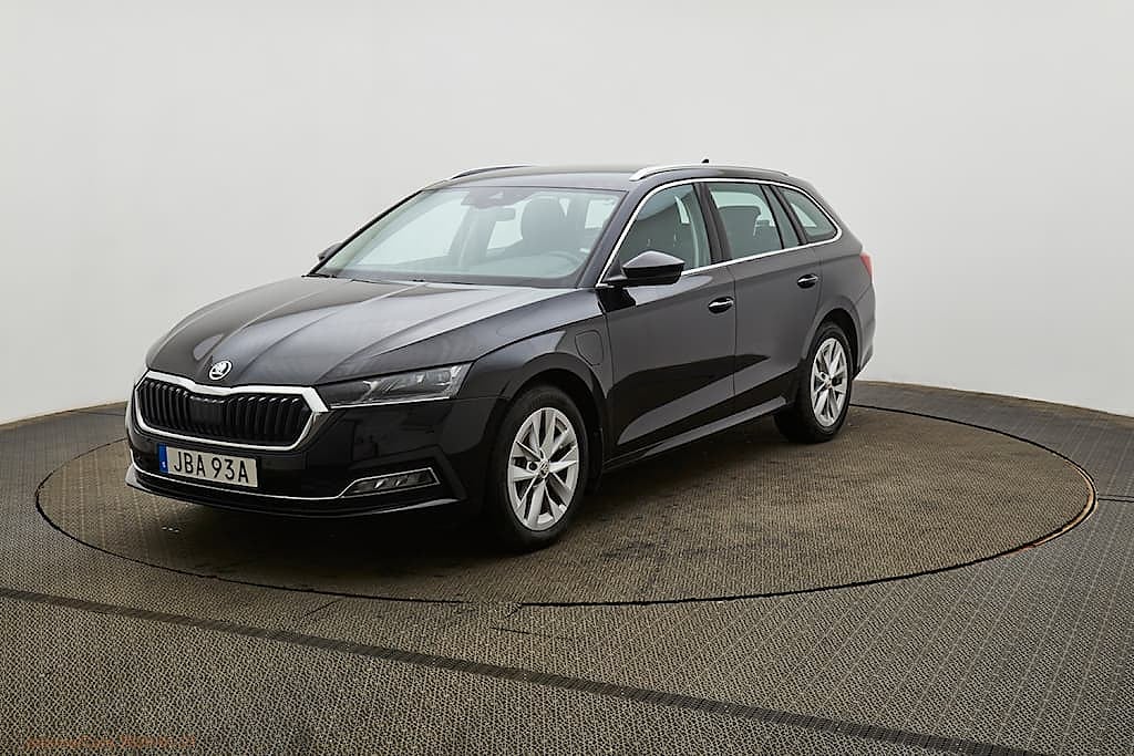 Skoda Octavia Combi iV Style Dragkrok/Värmare