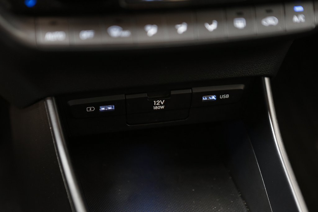 Hyundai Bayon 1,0 T-GDi 7DCT 100hk MHEV Essential 2023