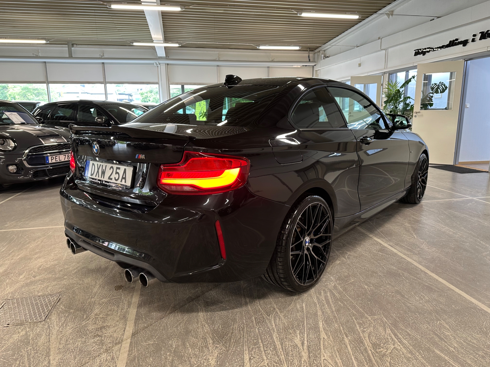 BMW M235i xDrive Coupé Taklucka 2016, bild 3/40